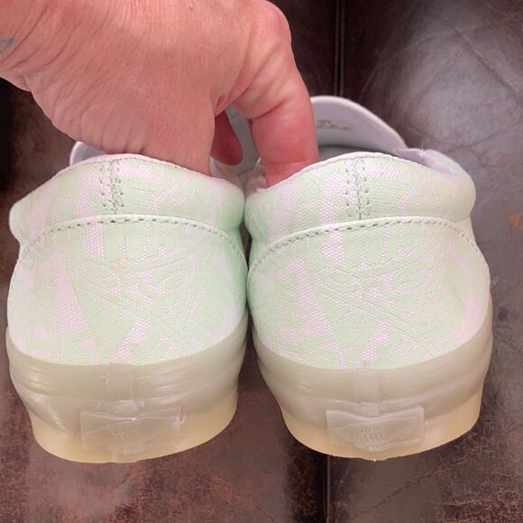 1 LEFT! 7.5 Vans Skate Slip On Glow White - Picture 5 of 11